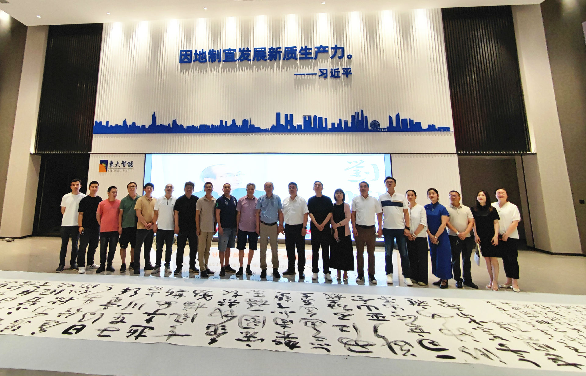 2bd30221fbcb67d509589135f0de145_副本.jpg